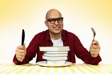 银行卡限制交易能解除吗？