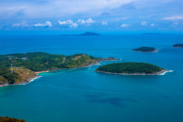 名字字母缩写为LZY or ZYY的明星有哪些